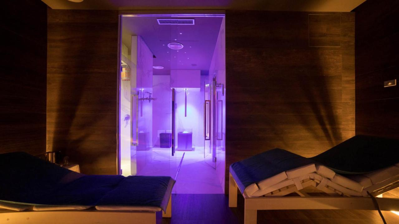 Park Hotel Italia カンネロ・リヴィエーラ エクステリア 写真